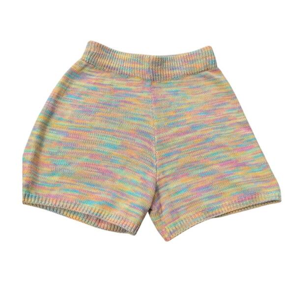 Sage & Oak Sweater Knit Shorts – Barbiecore Rainbow Sherbet – Crochet Medium - Picture 5 of 7